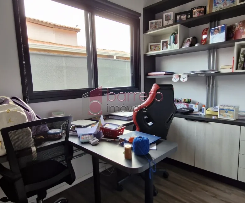 CASA TÉRREA ALTO PADRÃO À VENDA NO CONDOMÍNIO TEREZA CRISTINA – BAIRRO MEDEIROS – JUNDIAÍ/SP