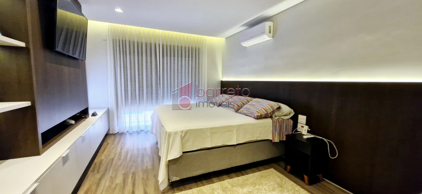CASA TÉRREA ALTO PADRÃO À VENDA NO CONDOMÍNIO TEREZA CRISTINA – BAIRRO MEDEIROS – JUNDIAÍ/SP