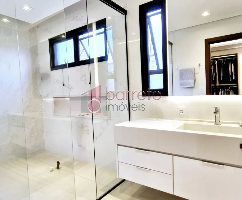 CASA TÉRREA ALTO PADRÃO À VENDA NO CONDOMÍNIO TEREZA CRISTINA – BAIRRO MEDEIROS – JUNDIAÍ/SP