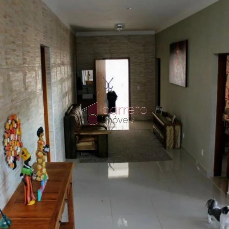 CASA DE ALTO PADRÃO À VENDA NO CONDOMÍNIO VIVENDAS DO JAPI EM JUNDIAÍ/SP