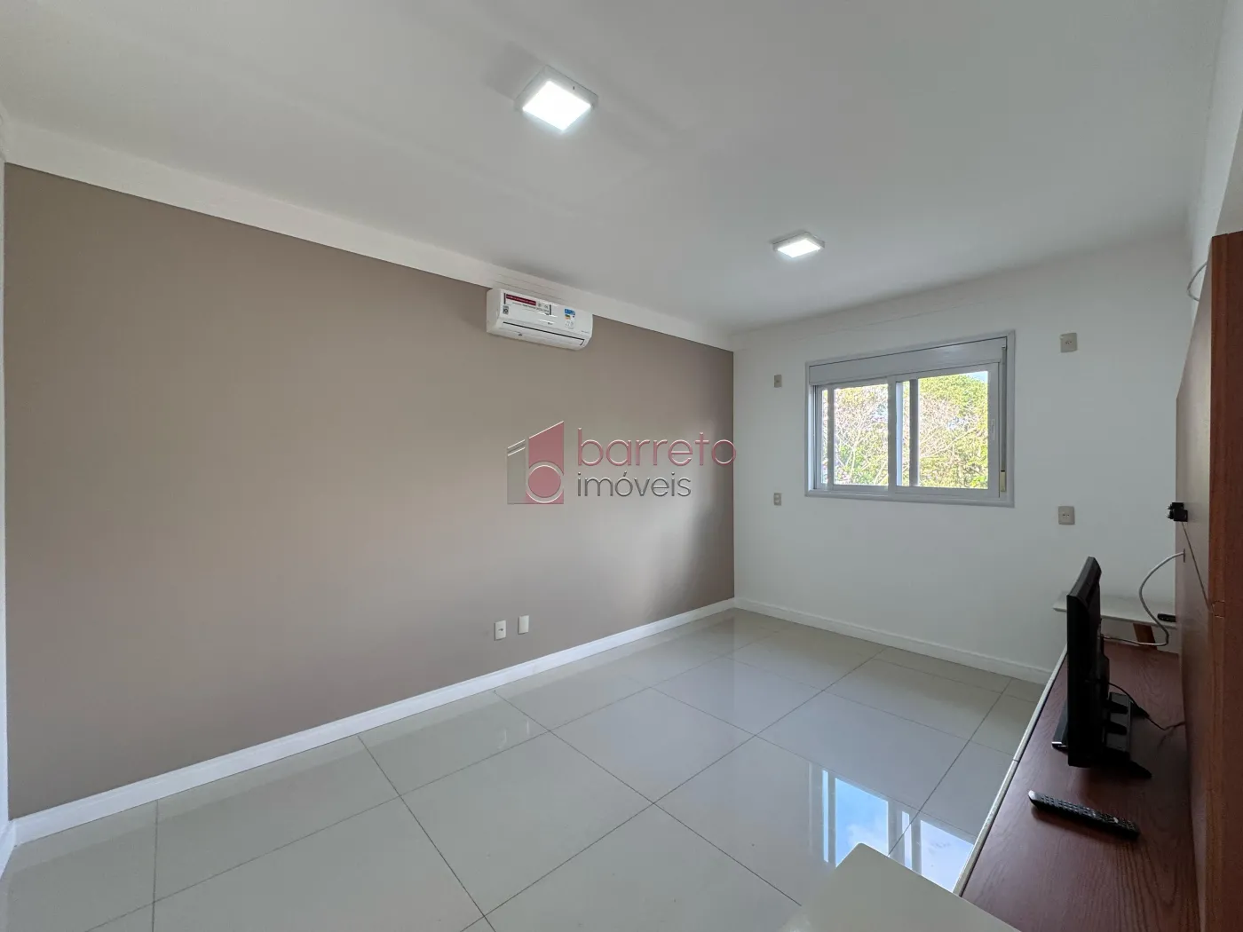 CASA À VENDA NO CONDOMÍNIO QUINTA DAS PAINEIRAS – JUNDIAÍ/SP