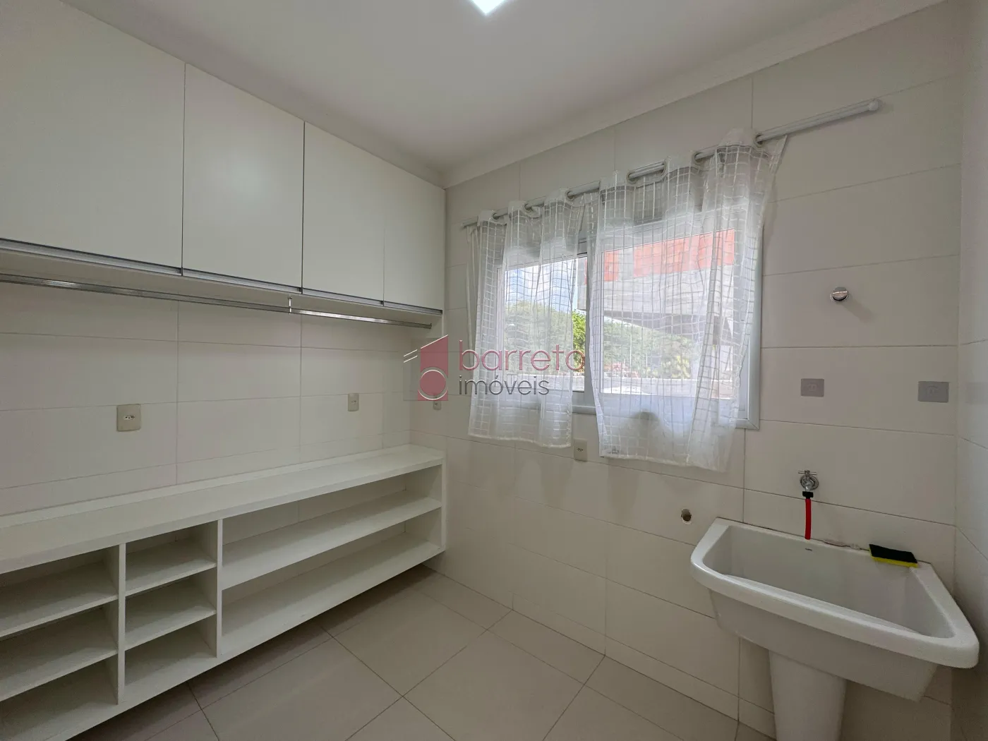 CASA À VENDA NO CONDOMÍNIO QUINTA DAS PAINEIRAS – JUNDIAÍ/SP