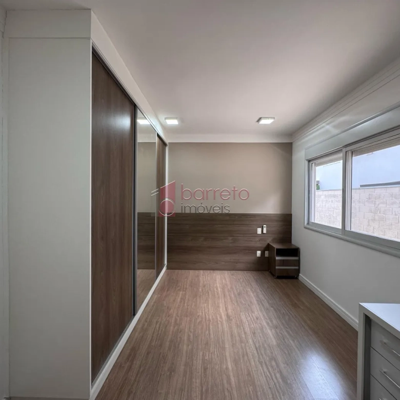 CASA À VENDA NO CONDOMÍNIO QUINTA DAS PAINEIRAS – JUNDIAÍ/SP