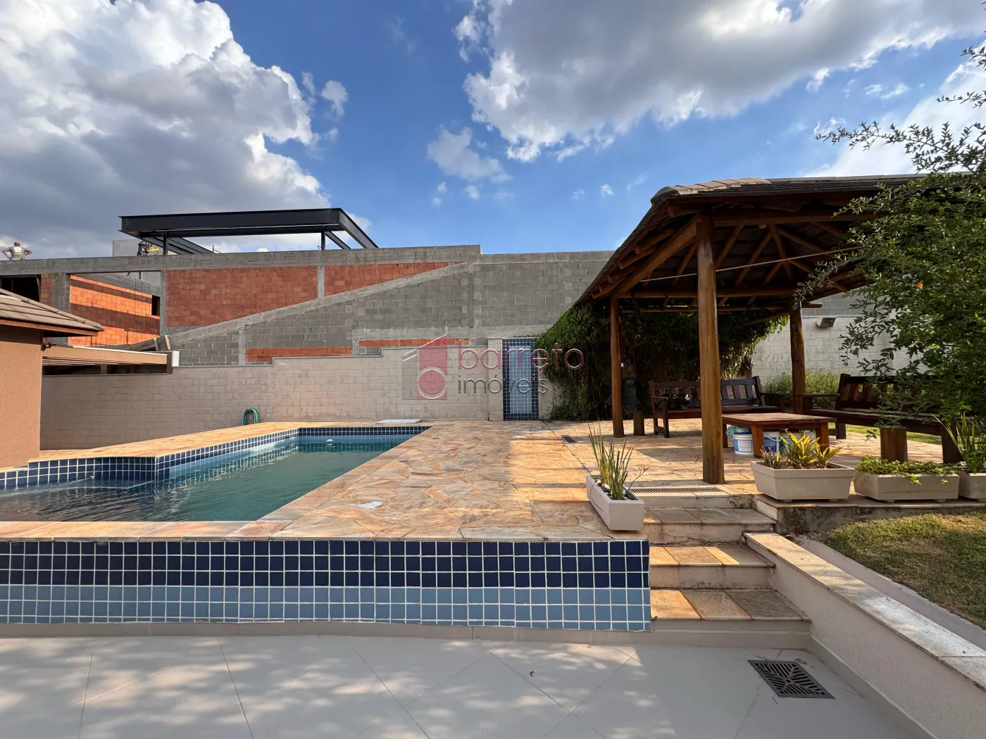 CASA À VENDA NO CONDOMÍNIO QUINTA DAS PAINEIRAS – JUNDIAÍ/SP