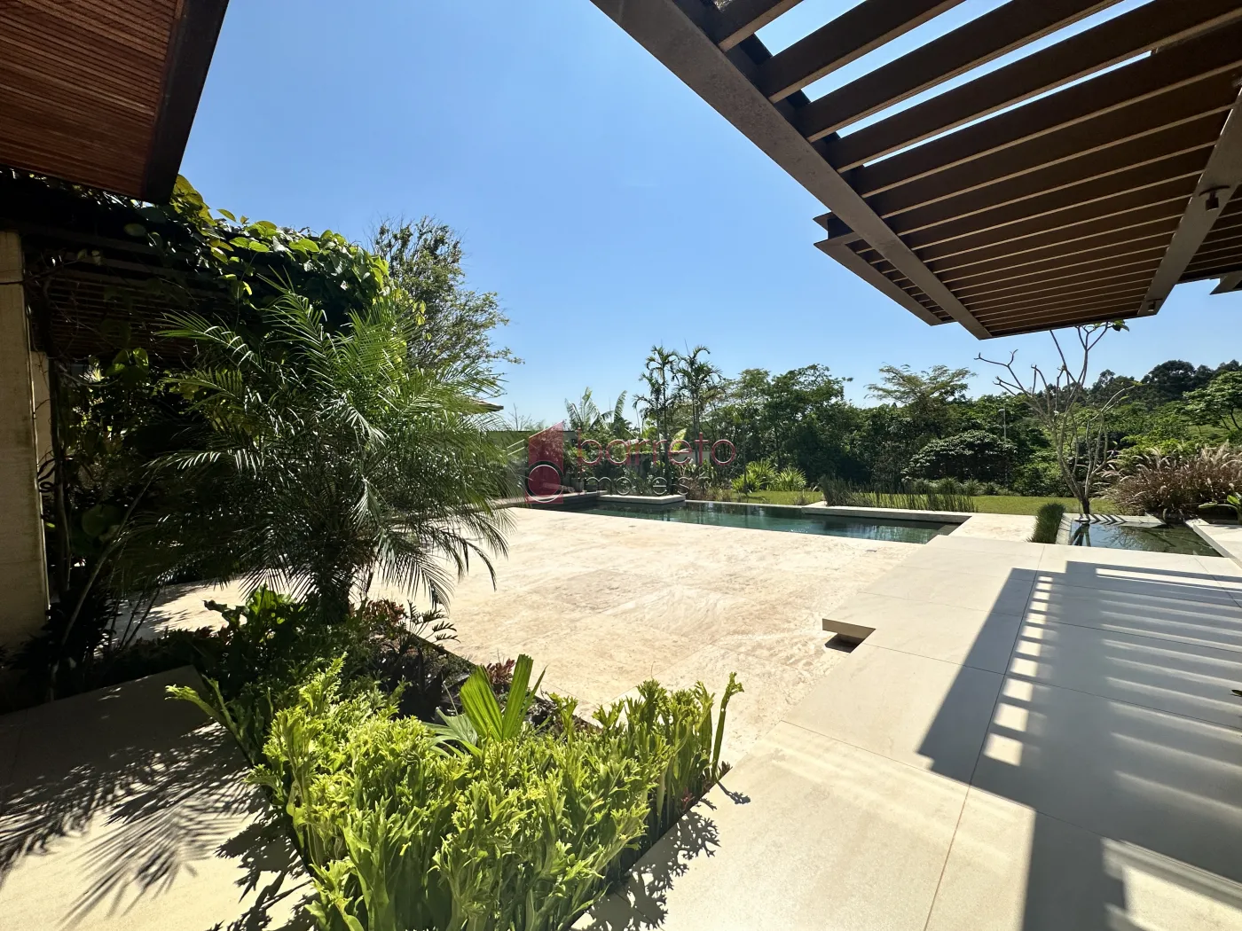 CASA À VENDA – 4 DORMITÓRIOS NO CONDOMÍNIO QUINTA DAS PAINEIRAS – JUNDIAÍ/SP