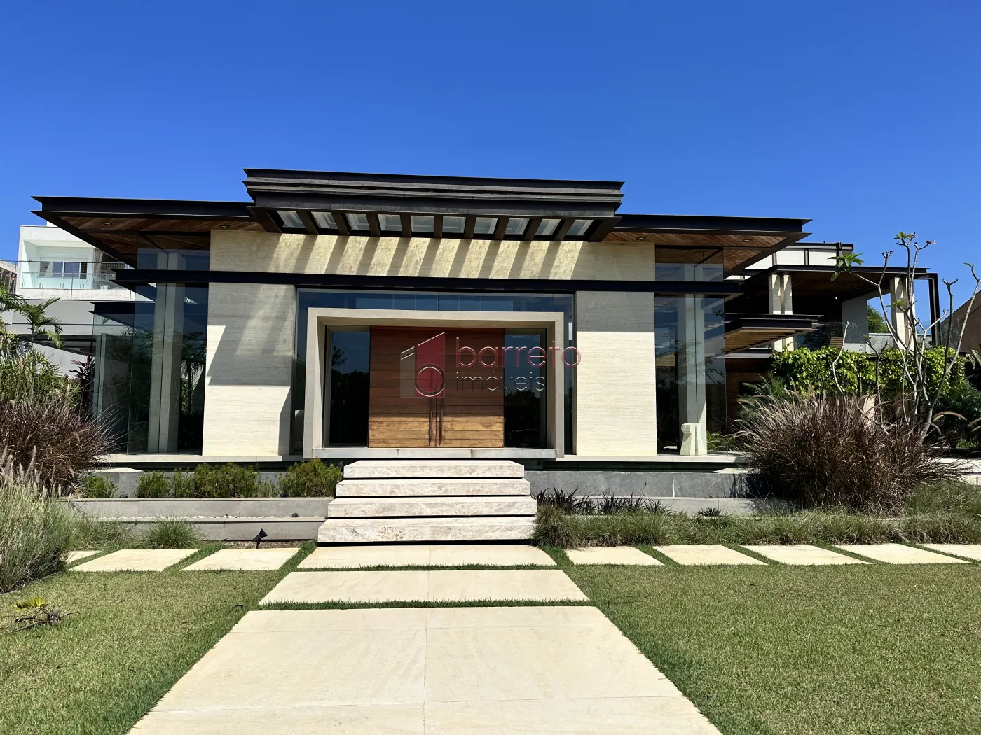 CASA À VENDA – 4 DORMITÓRIOS NO CONDOMÍNIO QUINTA DAS PAINEIRAS – JUNDIAÍ/SP