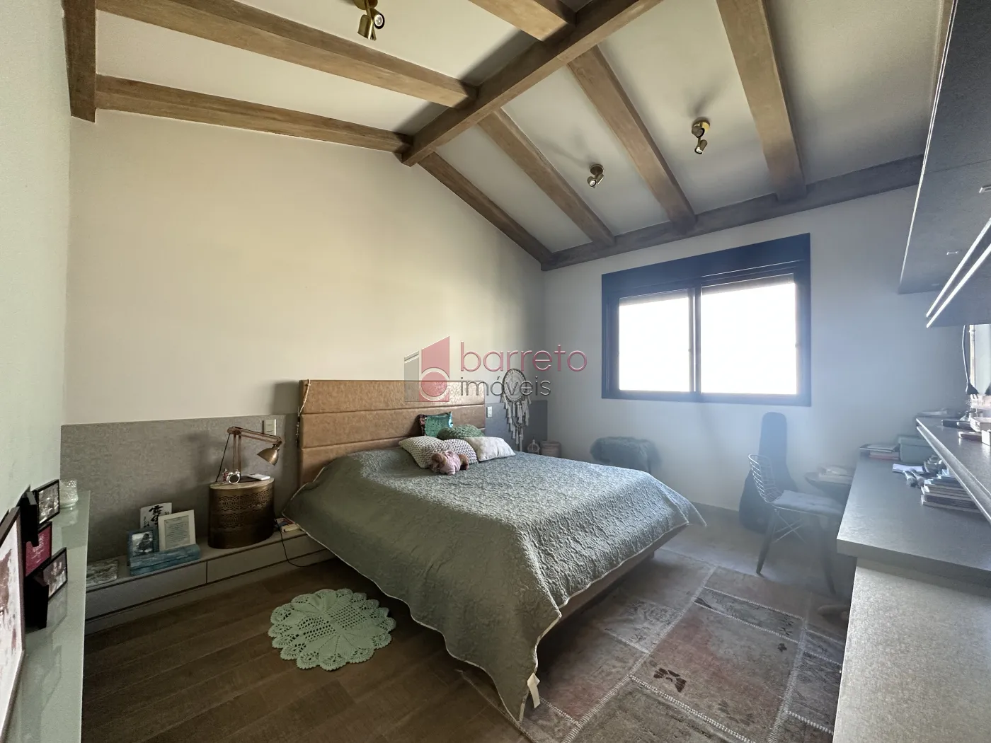CASA À VENDA – 4 DORMITÓRIOS NO CONDOMÍNIO QUINTA DAS PAINEIRAS – JUNDIAÍ/SP