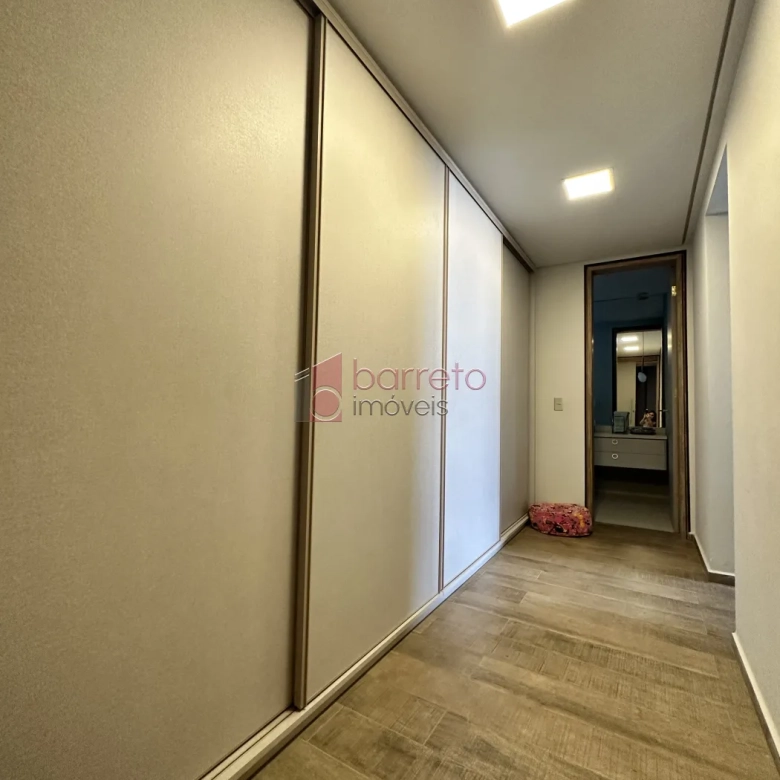 CASA À VENDA – 4 DORMITÓRIOS NO CONDOMÍNIO QUINTA DAS PAINEIRAS – JUNDIAÍ/SP