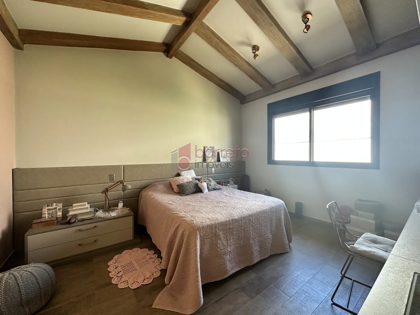 CASA À VENDA – 4 DORMITÓRIOS NO CONDOMÍNIO QUINTA DAS PAINEIRAS – JUNDIAÍ/SP