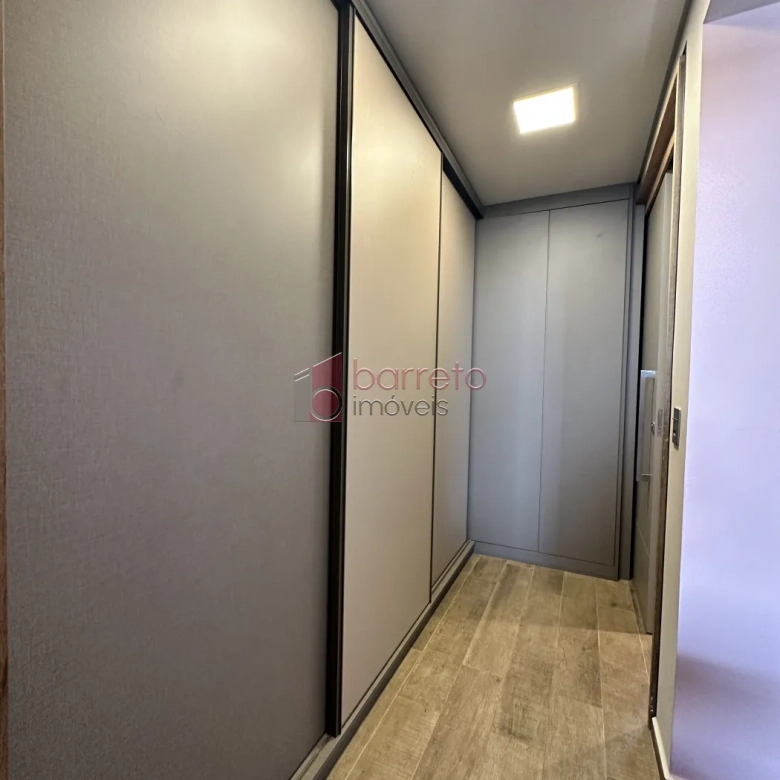CASA À VENDA – 4 DORMITÓRIOS NO CONDOMÍNIO QUINTA DAS PAINEIRAS – JUNDIAÍ/SP