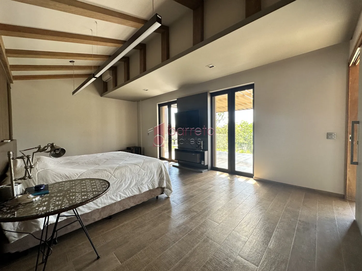CASA À VENDA – 4 DORMITÓRIOS NO CONDOMÍNIO QUINTA DAS PAINEIRAS – JUNDIAÍ/SP