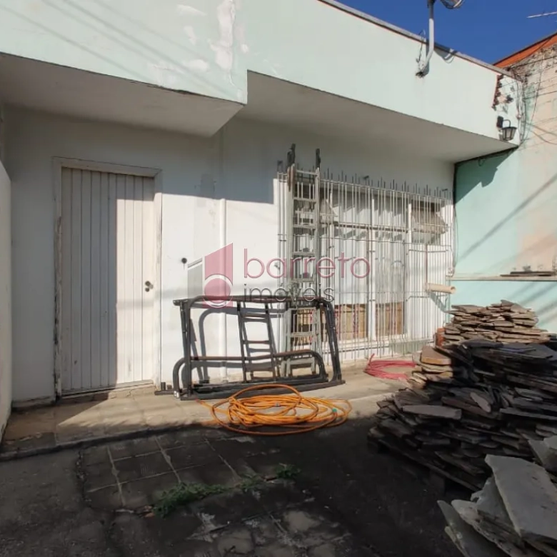 CASA TÉRREA PARA USO COMERCIAL OU RESIDENCIAL À VENDA NA VILA LIBERDADE – JUNDIAÍ/SP