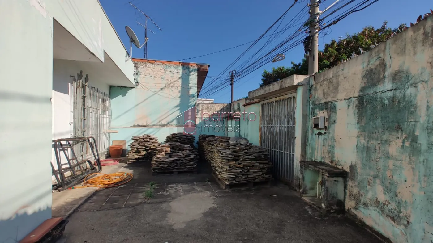 CASA TÉRREA PARA USO COMERCIAL OU RESIDENCIAL À VENDA NA VILA LIBERDADE – JUNDIAÍ/SP