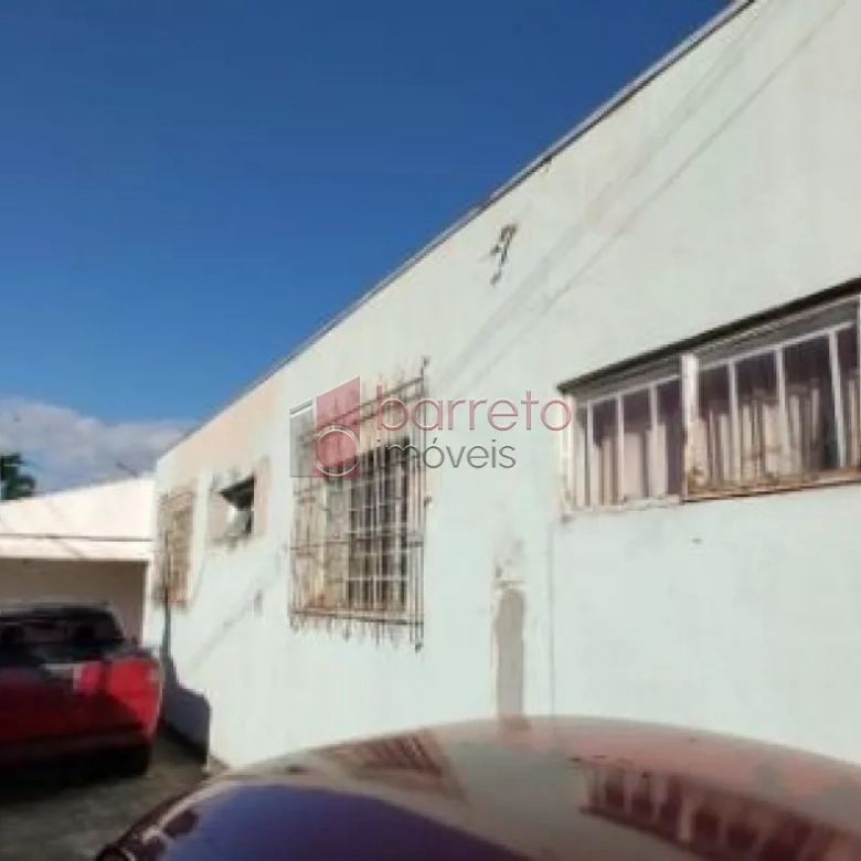 CASA TÉRREA PARA USO COMERCIAL OU RESIDENCIAL À VENDA NA VILA LIBERDADE – JUNDIAÍ/SP