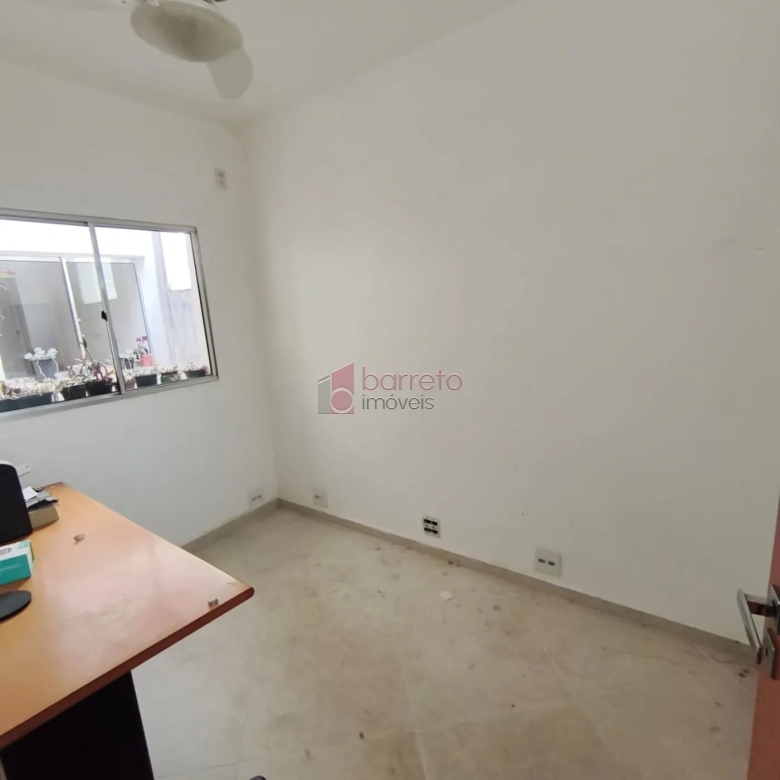 CASA À VENDA NO BAIRRO TORRES DE SÃO JOSÉ EM JUNDIAÍ/SP