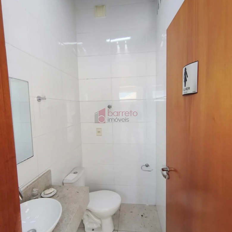 CASA À VENDA NO BAIRRO TORRES DE SÃO JOSÉ EM JUNDIAÍ/SP