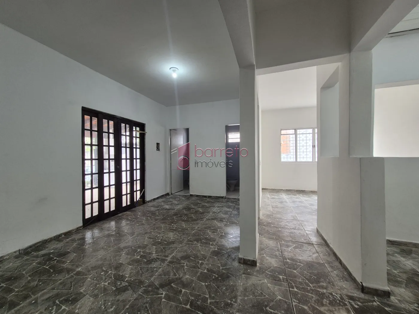 CASA COMERCIAL PARA VENDA NO BAIRRO PARQUE RESIDENCIAL JUNDIAÍ – JUNDIAÍ/SP