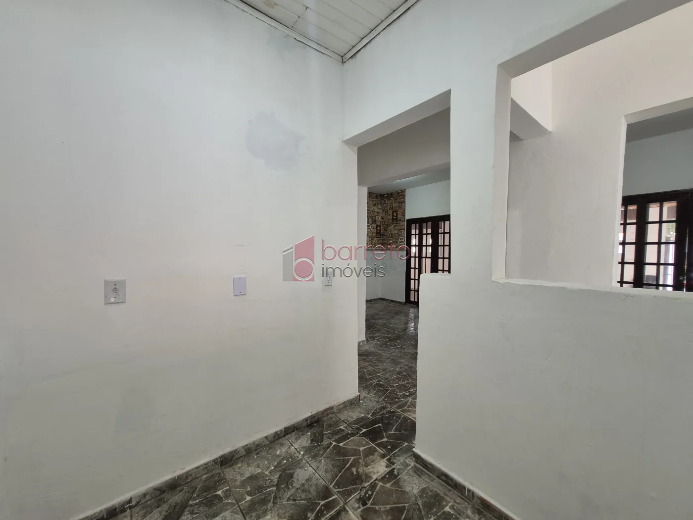 CASA COMERCIAL PARA VENDA NO BAIRRO PARQUE RESIDENCIAL JUNDIAÍ – JUNDIAÍ/SP