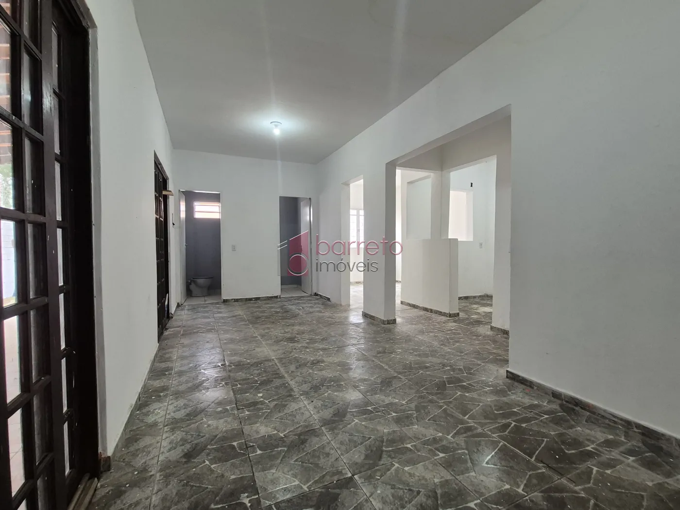 CASA COMERCIAL PARA VENDA NO BAIRRO PARQUE RESIDENCIAL JUNDIAÍ – JUNDIAÍ/SP