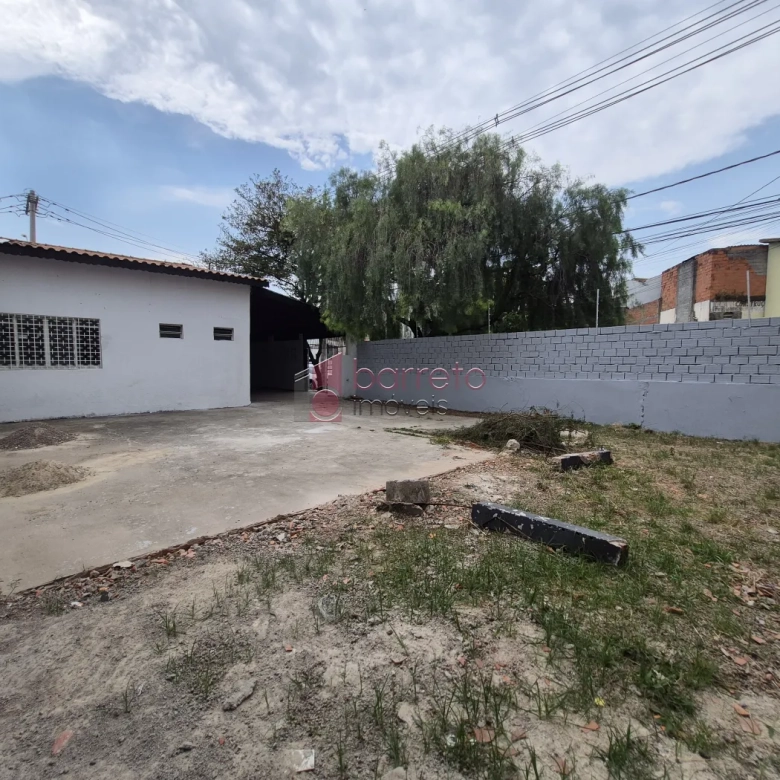 CASA COMERCIAL PARA VENDA NO BAIRRO PARQUE RESIDENCIAL JUNDIAÍ – JUNDIAÍ/SP