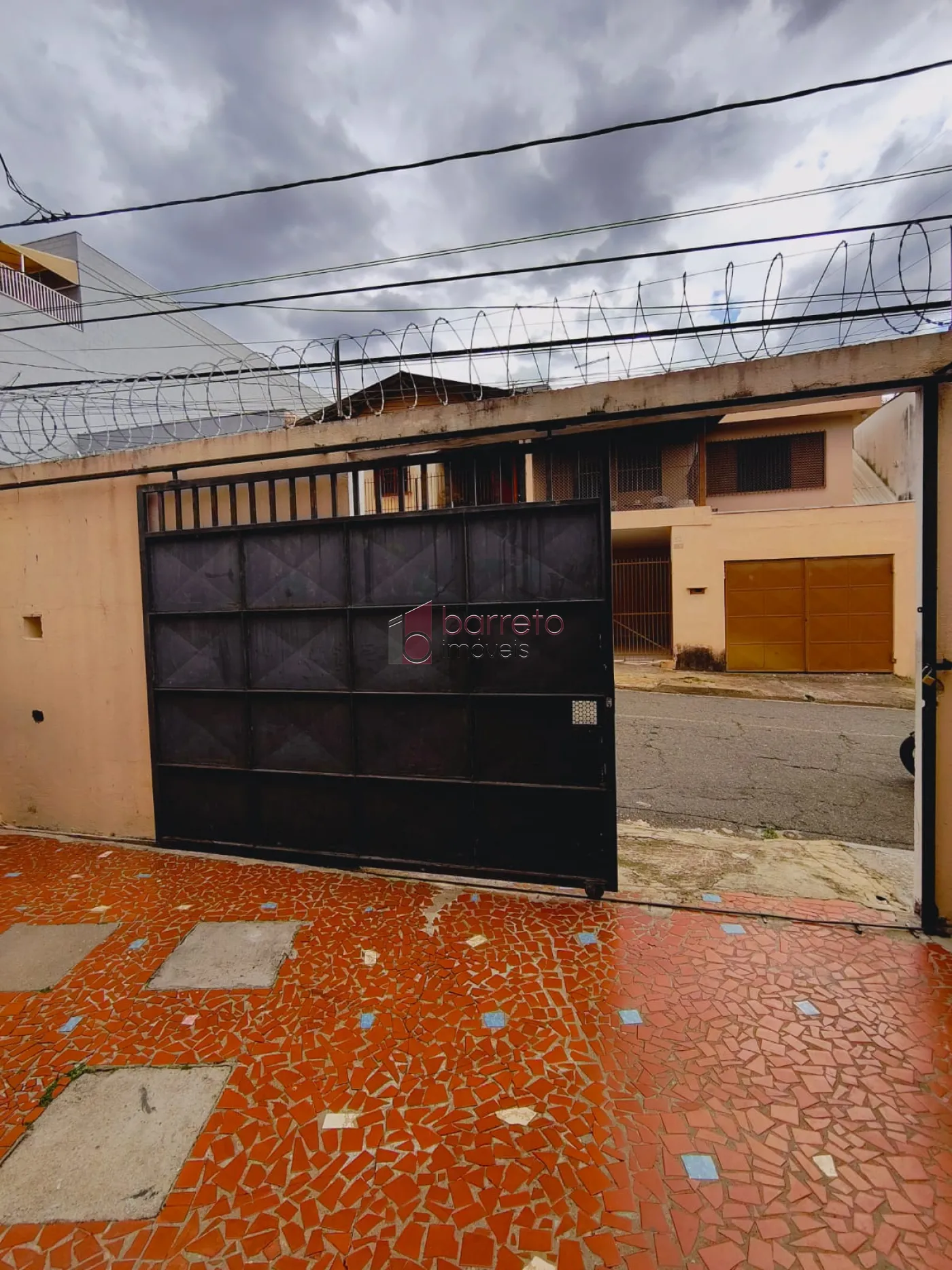 CASA RESIDENCIAL E COMERCIAL À VENDA NA VILA HELENA – JUNDIAÍ/SP