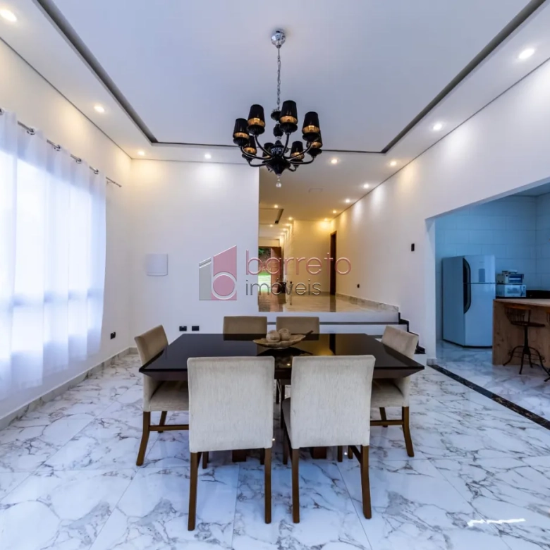 CASA PARA VENDA NO CONDOMÍNIO CAPITAL VILLE RESERVA – JUNDIAÍ/SP