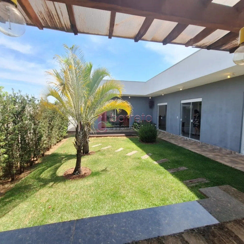 CASA TERREA À VENDA NO CONDOMÍNIO TERRAS DE JUNDIAÍ – VALE AZUL – JUNDIAÍ/SP