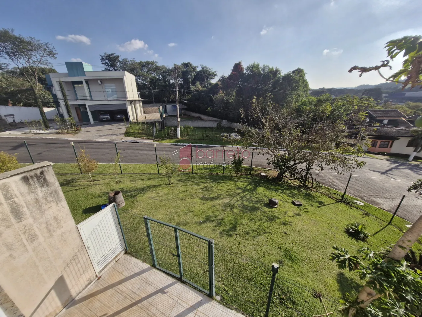 SOBRADO PARA LOCAÇÃO E VENDA NO CONDOMÍNIO VISTA VERDE – JUNDIAÍ/SP