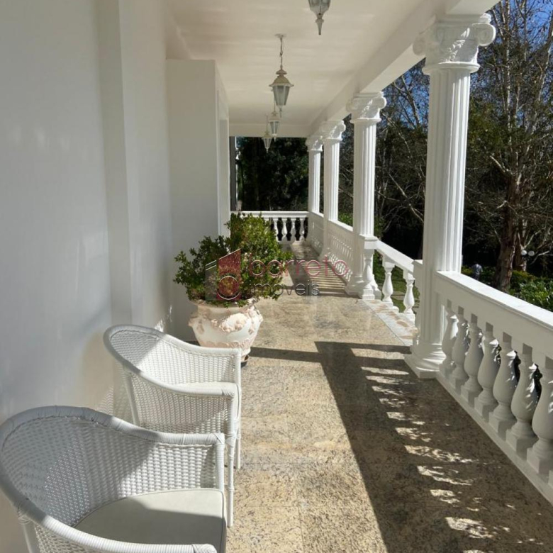 CASA DE ALTO PADRÃO À VENDA NO CONDOMÍNIO FAZENDA CAMPO VERDE – JUNDIAÍ/SP