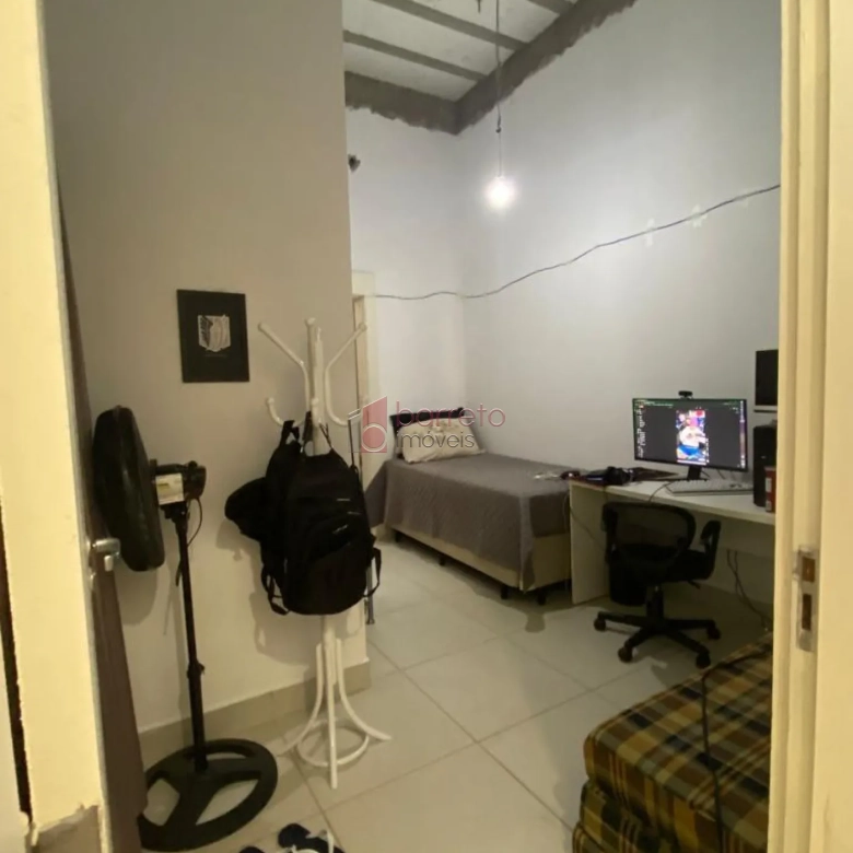 CASA TÉRREA PARA VENDA OU LOCAÇÃO NO CONDOMÍNIO FAZENDA CAMPO VERDE – JUNDIAÍ/SP