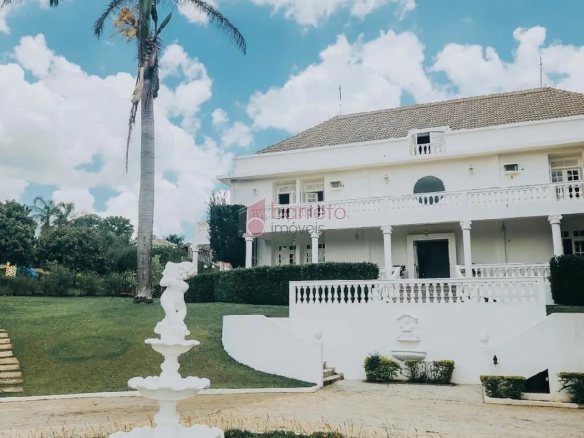 MANSÃO DE ALTO PADRÃO À VENDA NO CONDOMÍNIO FAZENDA CAMPO VERDE – JUNDIAÍ/SP