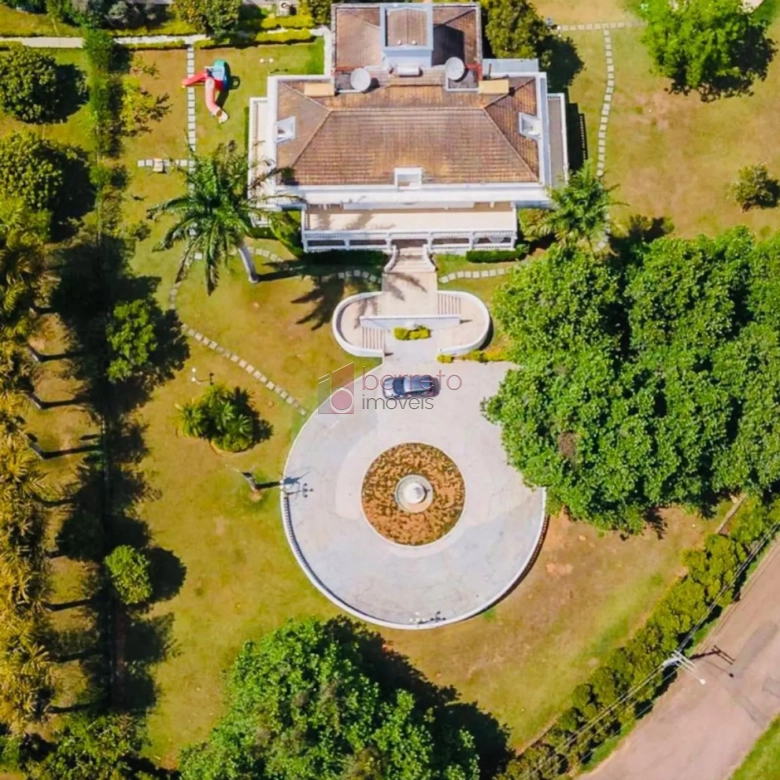 CASA DE ALTO PADRÃO À VENDA NO CONDOMÍNIO FAZENDA CAMPO VERDE – JUNDIAÍ/SP