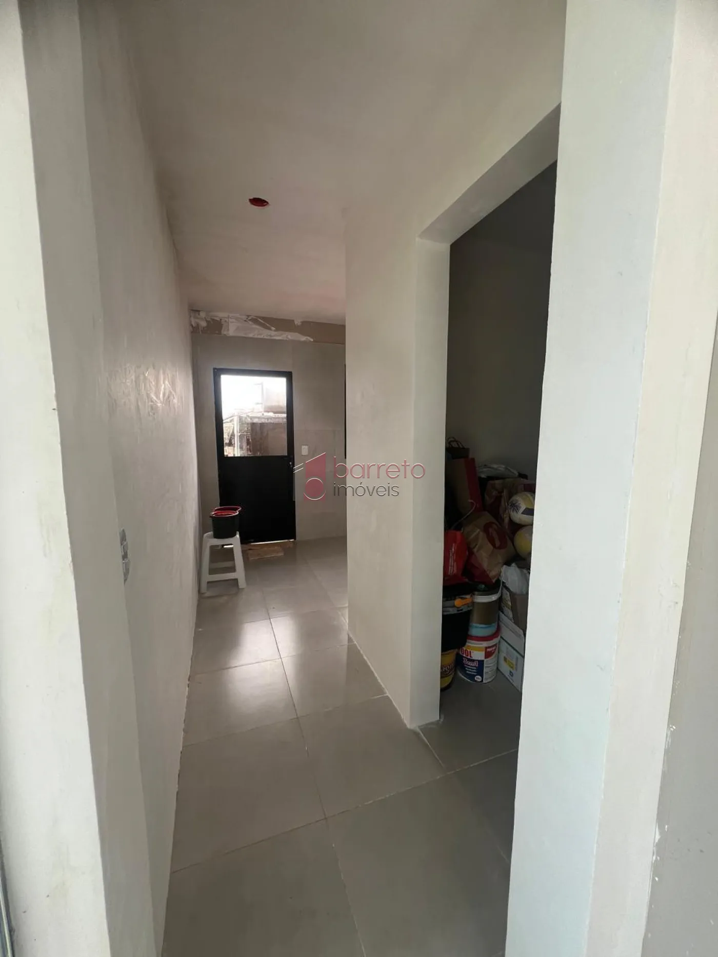 CASA COM 04 SUÍTES À VENDA NO CONDOMÍNIO PORTAL DA COLINA EM JUNDIAÍ/SP