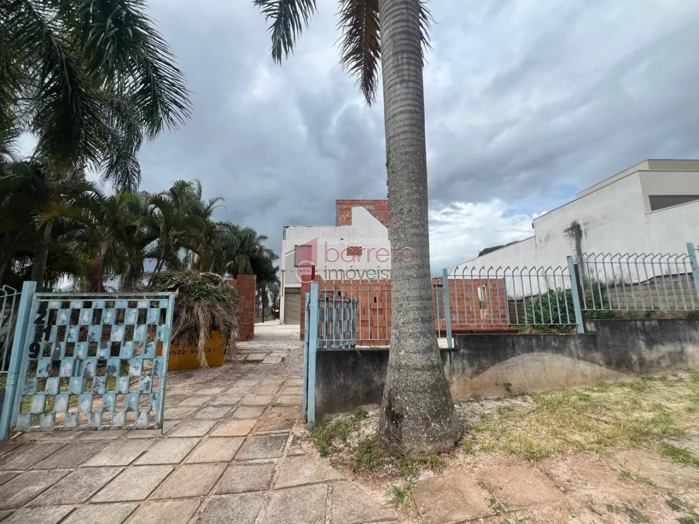 CASA COM 04 SUÍTES À VENDA NO CONDOMÍNIO PORTAL DA COLINA EM JUNDIAÍ/SP