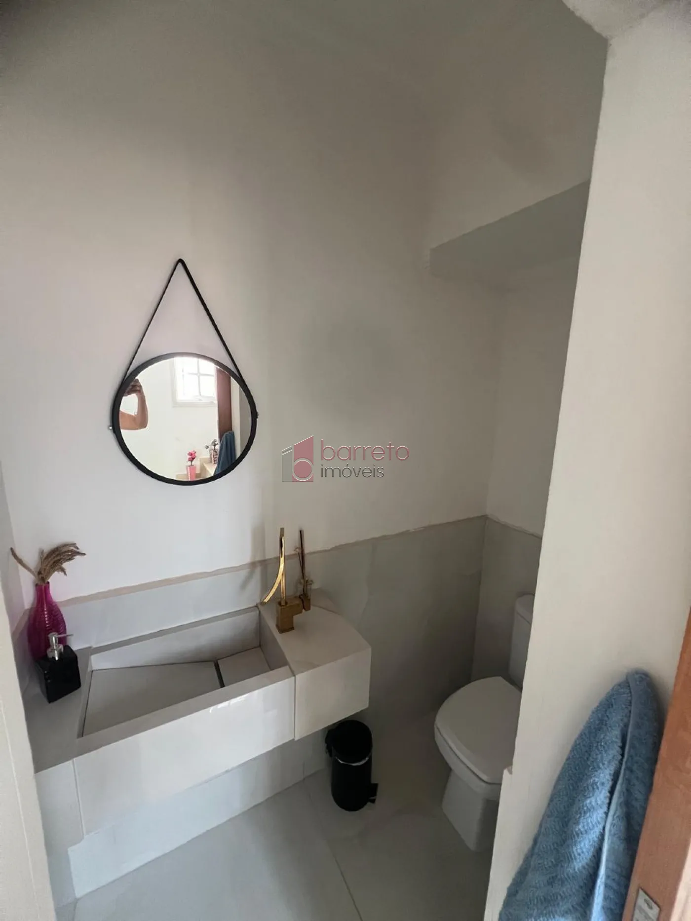 CASA COM 04 SUÍTES À VENDA NO CONDOMÍNIO PORTAL DA COLINA EM JUNDIAÍ/SP