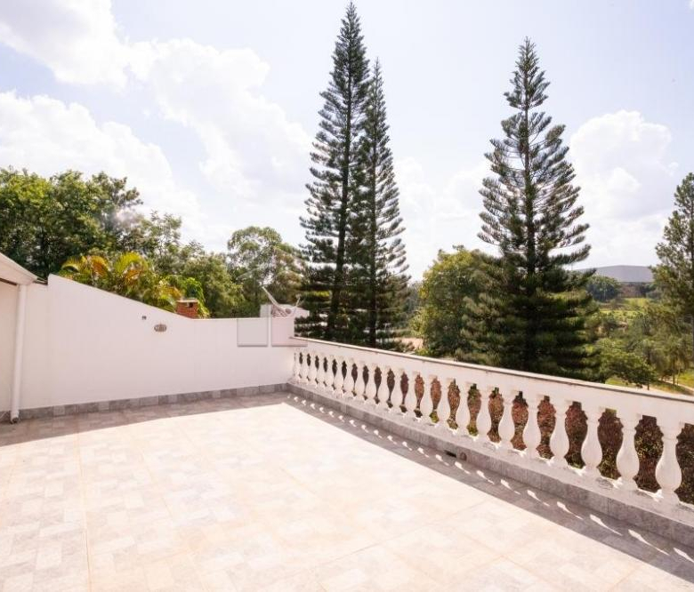 CASA À VENDA E LOCAÇÃO NO LOTEAMENTO MORADA MEDITERRÂNEA – ENGORDADOURO – JUNDIAÍ/SP
