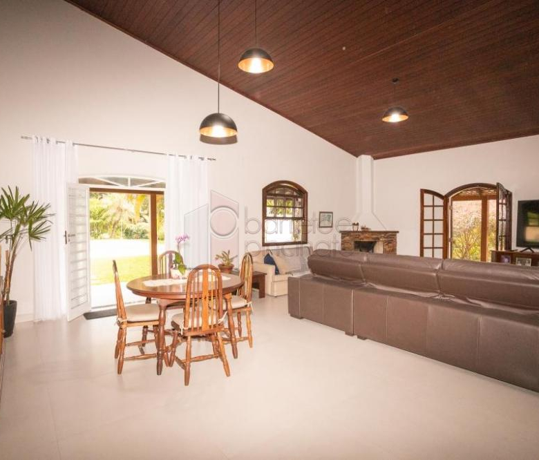 CASA À VENDA E LOCAÇÃO NO LOTEAMENTO MORADA MEDITERRÂNEA – ENGORDADOURO – JUNDIAÍ/SP