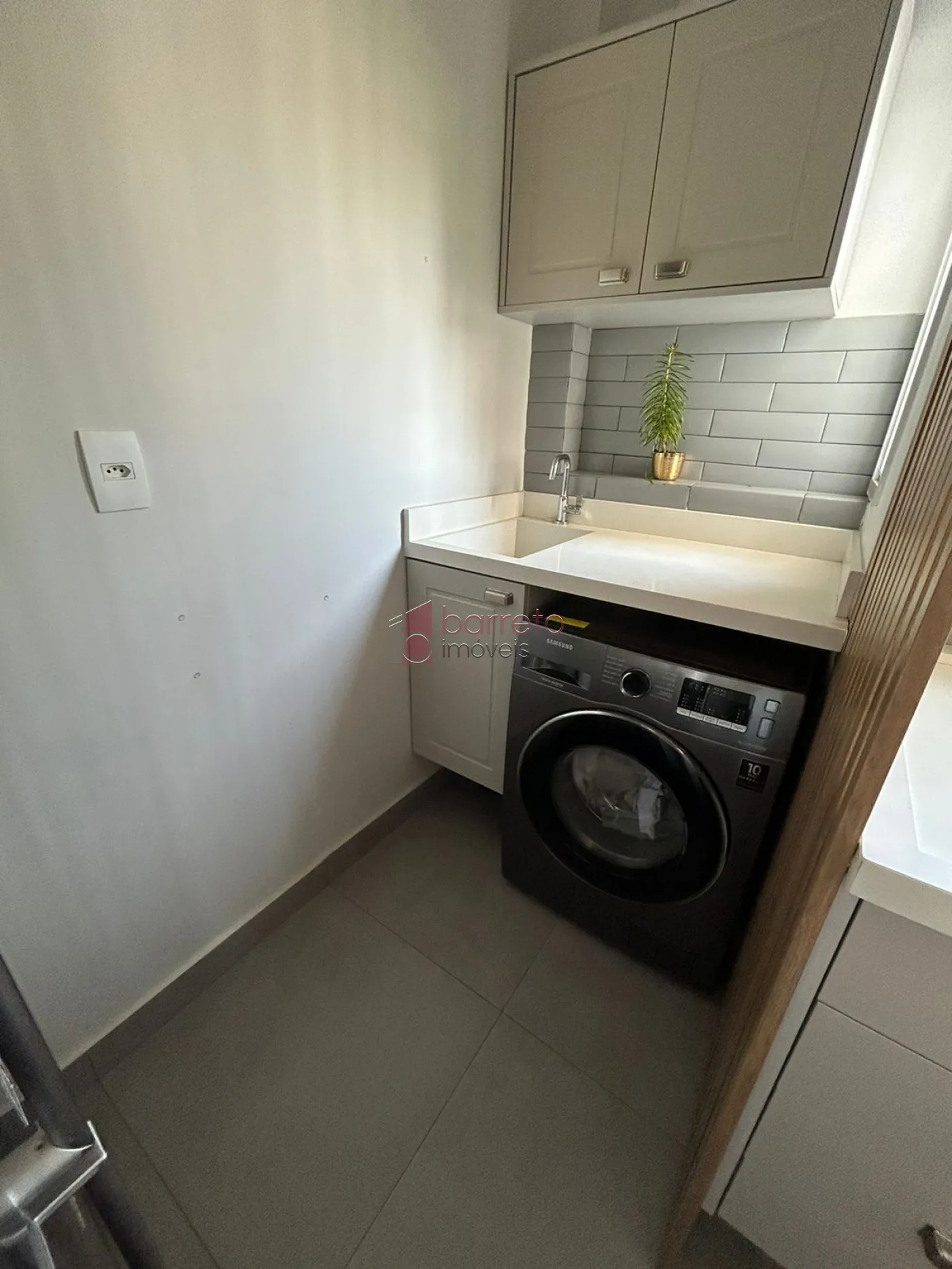 SOBRADO À VENDA NO KAZA CONDOMÍNIO CLUBE – BAIRRO COLÔNIA – JUNDIAÍ/SP