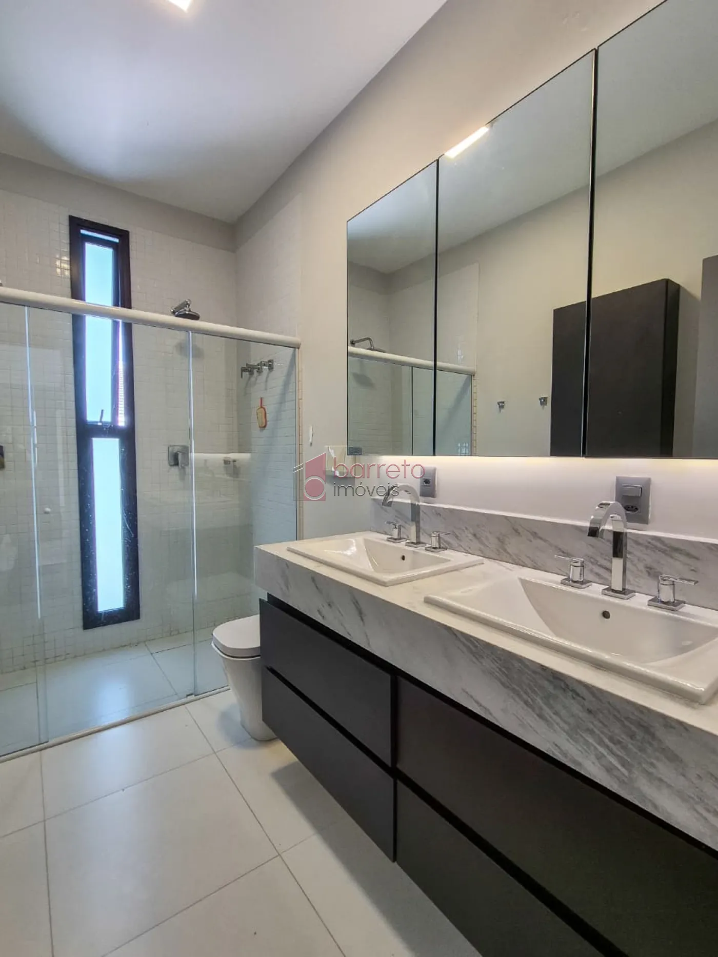 CASA PARA VENDA E LOCAÇÃO COM 01 SUÍTE – CONDOMÍNIO VEDUTA BLU – JUNDIAÍ/SP