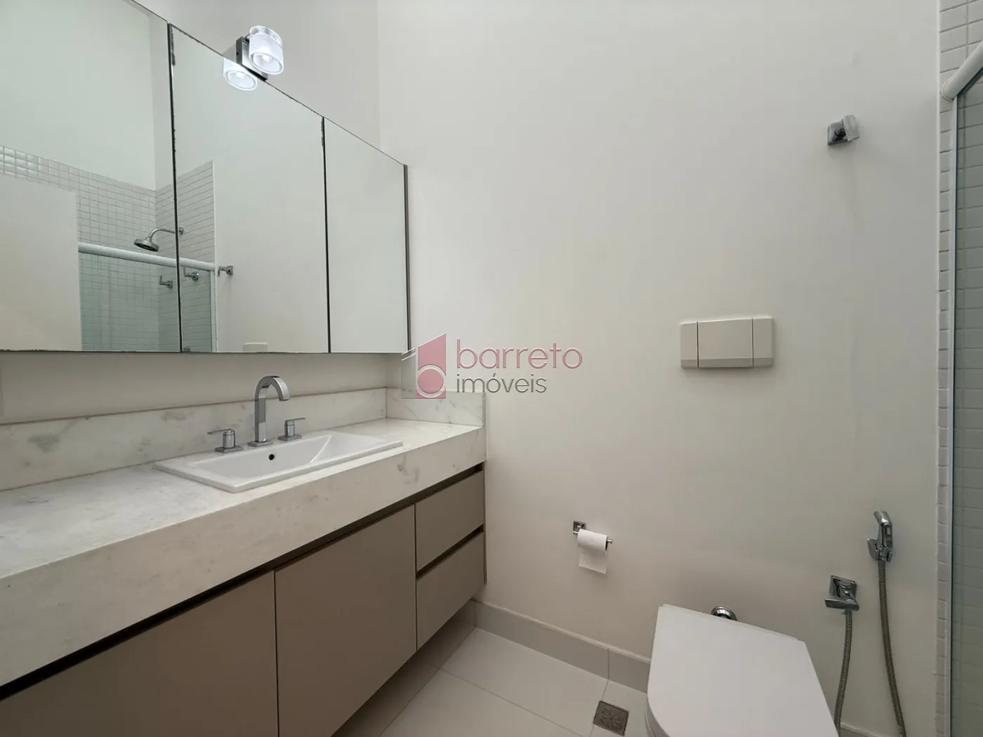 SOBRADO PARA VENDA E LOCAÇÃO NO CONDOMÍNIO VEDUTA BLU – JUNDIAÍ/SP