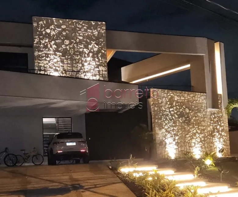 CASA À VENDA NO CONDOMÍNIO RESERVA DA SERRA EM JUNDIAÍ/SP