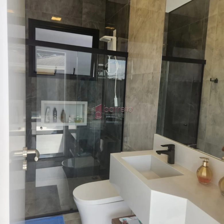 CASA À VENDA NO CONDOMÍNIO RESERVA DA SERRA EM JUNDIAÍ/SP