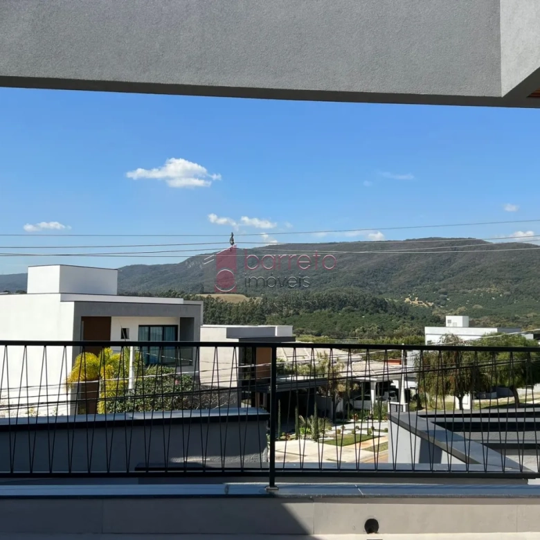 CASA À VENDA NO CONDOMÍNIO RESERVA DA SERRA EM JUNDIAÍ/SP