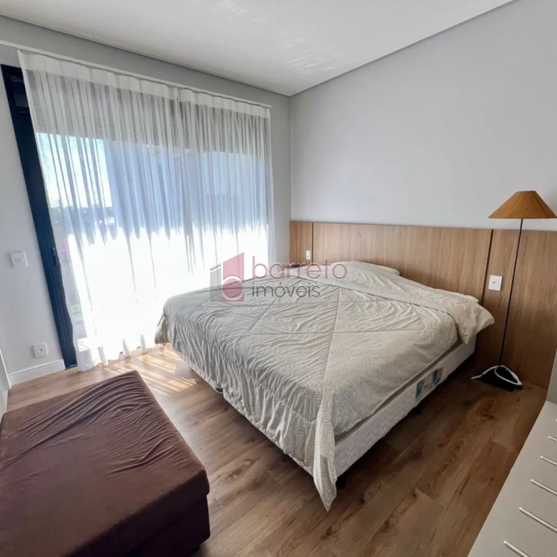 CASA À VENDA NO CONDOMÍNIO RESERVA DA SERRA EM JUNDIAÍ/SP