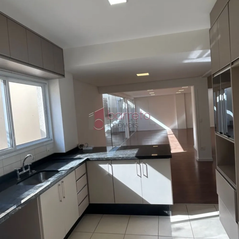 SOBRADO PARA VENDA NO CONDOMÍNIO RESERVATTO – JUNDIAÍ/SP