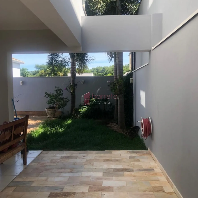 CASA PARA VENDA NO CONDOMÍNIO BOSQUE DOS JATOBÁS – JUNDIAÍ/SP