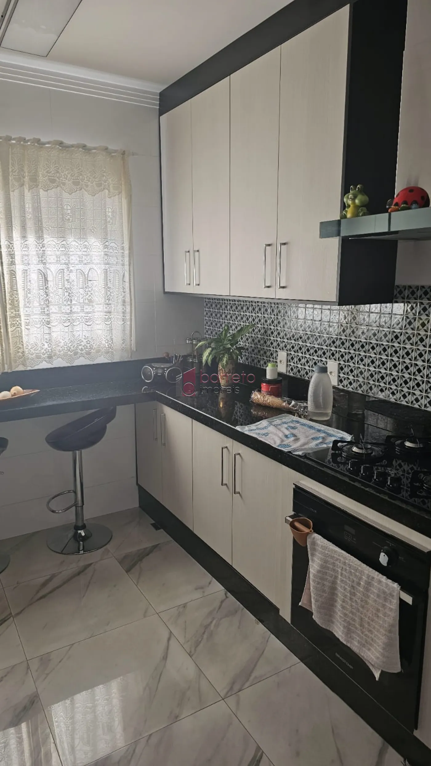 CASA À VENDA NO CONDOMÍNIO VINTAGE EM JUNDIAÍ/SP