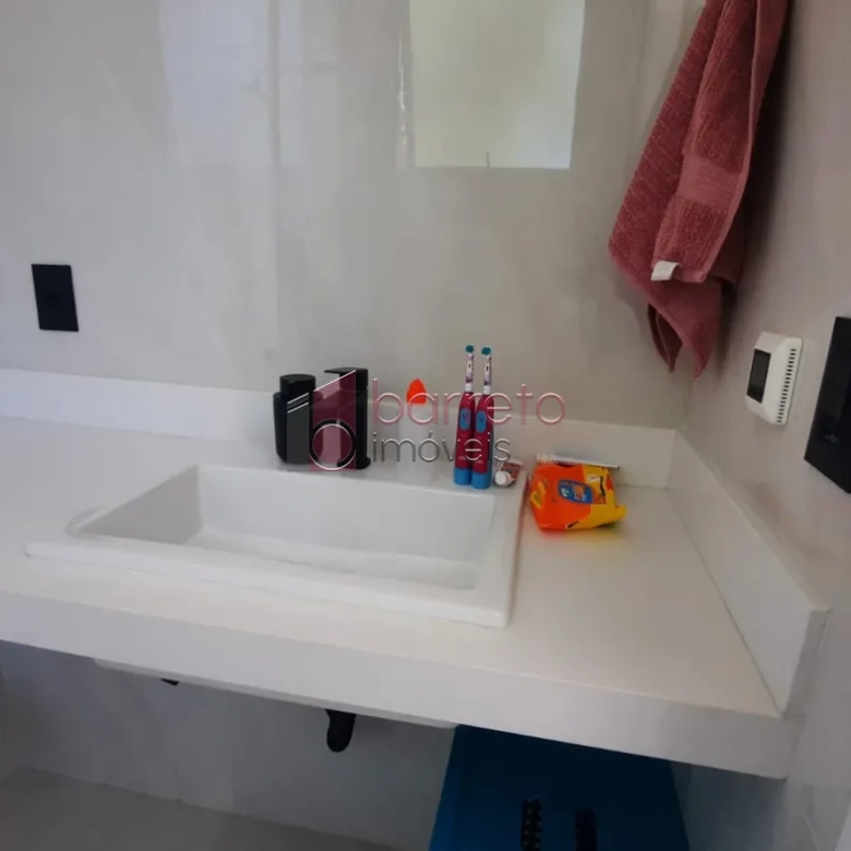 CASA À VENDA NO CONDOMÍNIO TERRAS DO CAXAMBÚ – BAIRRO CAXAMBÚ – JUNDIAÍ/SP