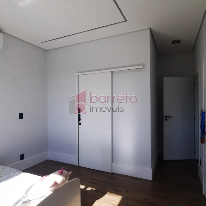CASA À VENDA NO CONDOMÍNIO TERRAS DO CAXAMBÚ – BAIRRO CAXAMBÚ – JUNDIAÍ/SP