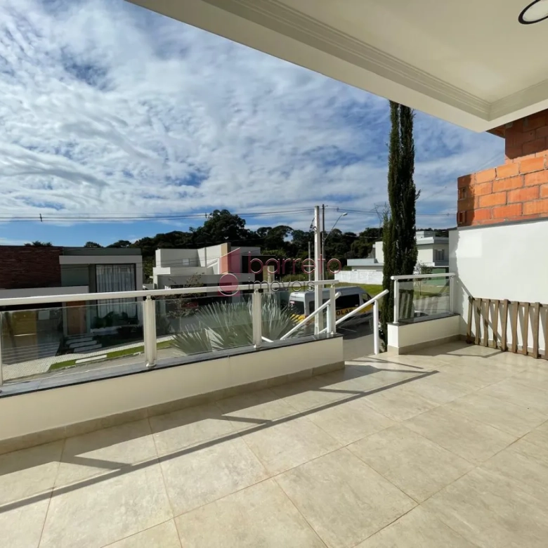 CASA À VENDA NO CONDOMÍNIO BELLA VITTÁ NO JARDIM CELESTE EM JUNDIAÍ/SP